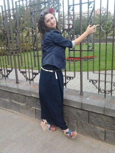  ,   Vika, 35 ,   