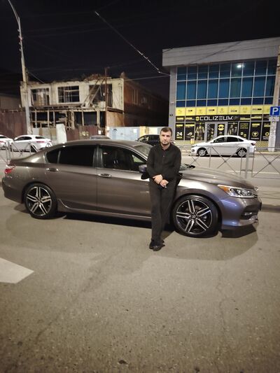  ,   Sergo, 32 ,     , c 