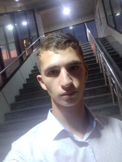  ,   Emin, 25 ,   ,   