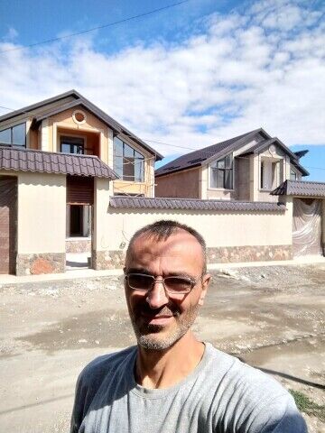  ,   Shamil, 49 ,   ,   