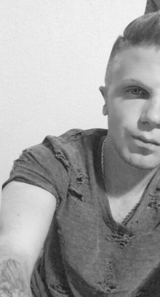  ,   Barehi, 33 ,   ,   