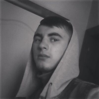  ,   Kostyan, 28 ,  