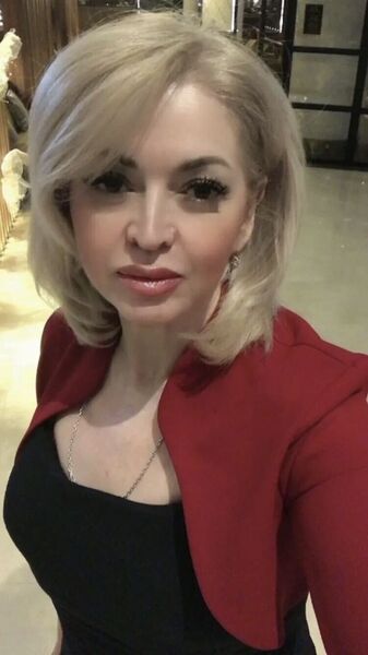  ,   Irina KosMos, 57 ,     , c 