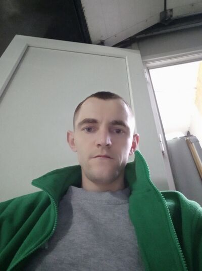  ,   Valentin, 33 ,   ,   , c 