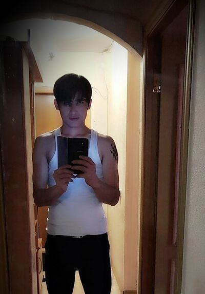  ,   Sea Wolf, 33 ,     