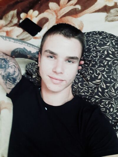  ,   Radu, 28 ,   