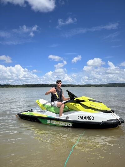  --,   Marco, 25 ,   ,   