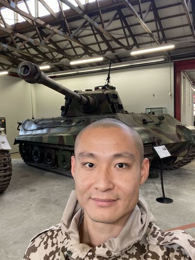  Leonding,   , 32 ,   ,   , c 