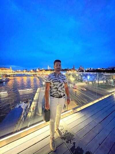  ,   Emre, 31 ,   ,   , c , 