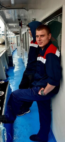   ,   Valeron, 32 ,   ,   , c 