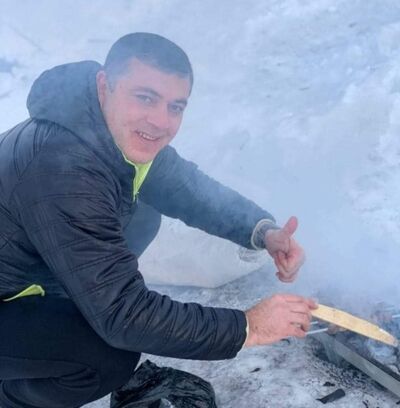 ,   Oskar, 41 ,   ,   