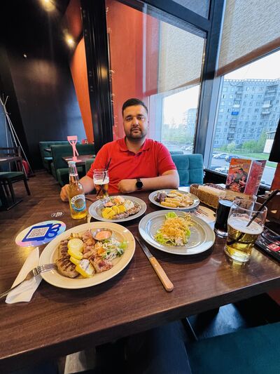  ,   Hamid, 33 ,   ,   , c , 