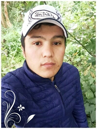  ,   Azat, 33 ,   ,   , c 
