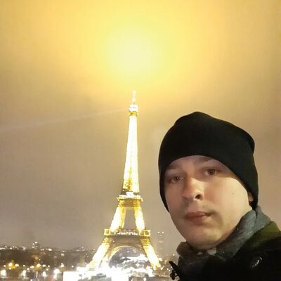  ,   Valentin, 30 ,   ,   