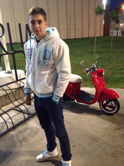  ,   Vasil, 30 ,   ,   , c 