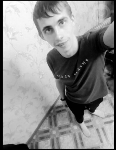  ,   Niki, 32 ,   c , 