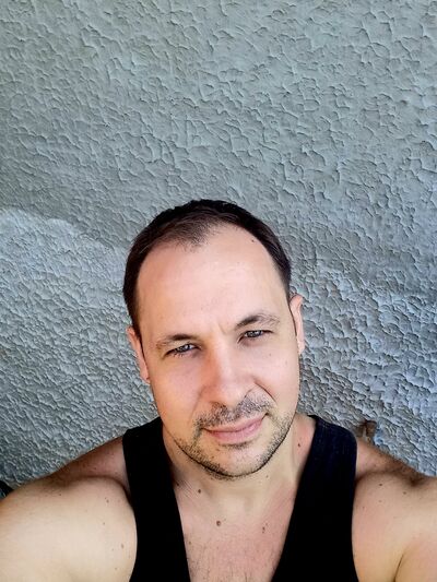  ,   Vladimir, 35 ,   ,   