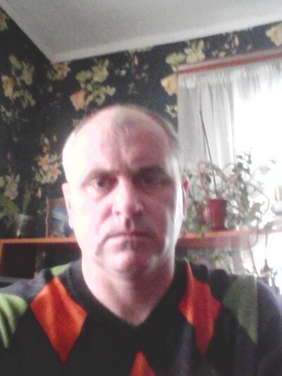  ,   Sacha, 52 ,   ,   , c , 