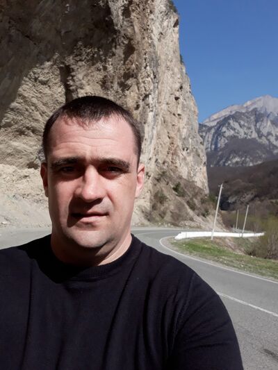  ,   Vova, 46 ,   