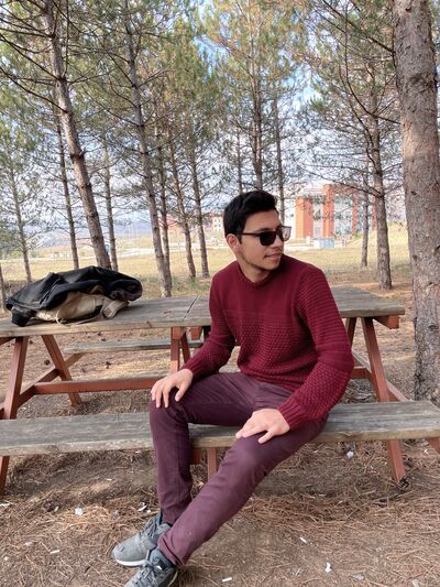  ,   Anar, 27 ,   ,   
