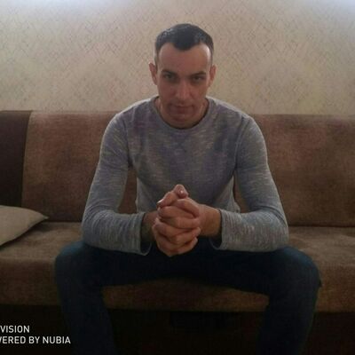  ,   Pavel, 38 ,   c 