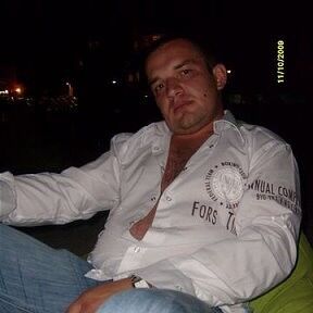  ,   Pasha, 41 ,  