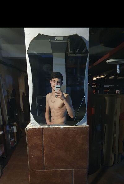  ,   Ayxan, 23 ,   