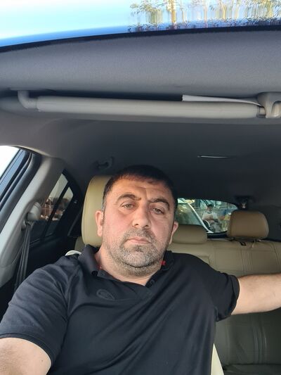  Azor,   Roman, 48 ,   ,   