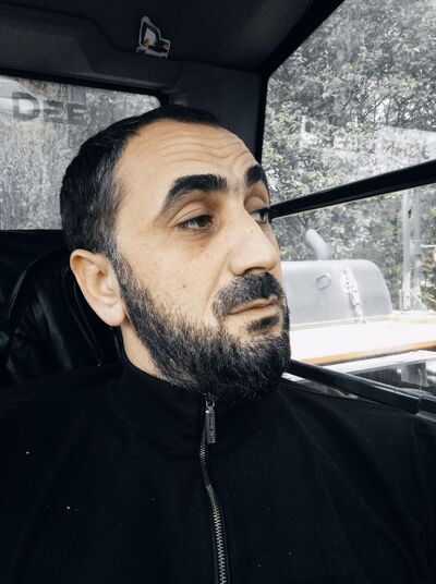  ,   Arman, 39 ,   ,   