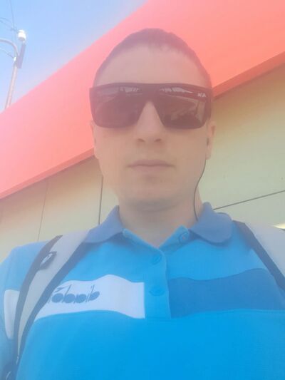  ,   Ruslan, 31 ,   ,   , c , 