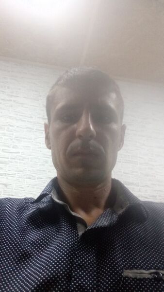  ,   Iurie, 32 ,   c 