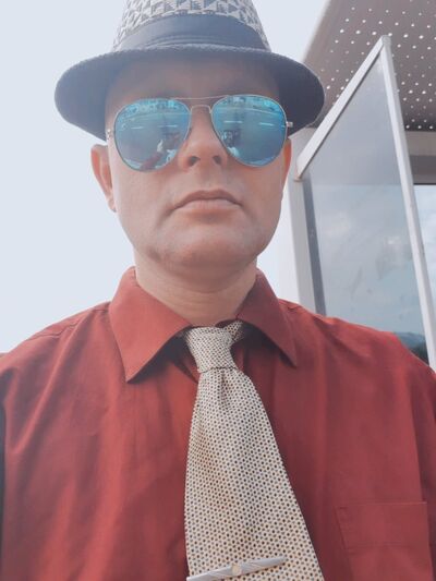  ,   Vitalik, 53 ,   