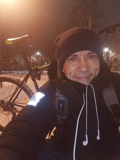  ,   Salim, 43 ,     , c 