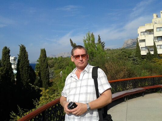  ,   Vadym, 60 ,   