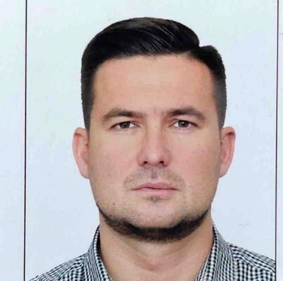  ,   Pavel, 37 ,   ,   