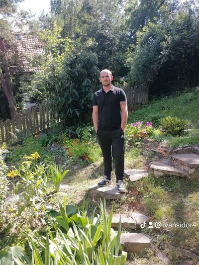  ,   Ivan, 33 ,   ,   