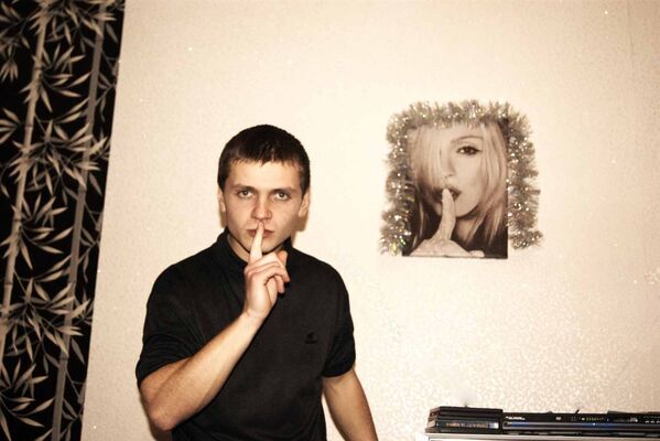  ,   Edo, 33 ,   