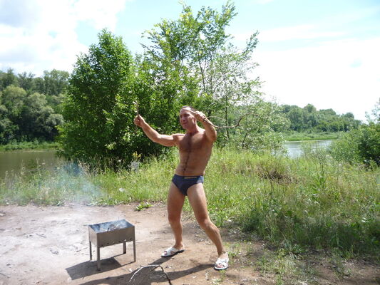  ,   Daniil, 50 ,   ,   , c 