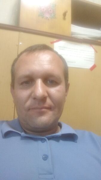  ,   Vladimir, 42 ,   ,   