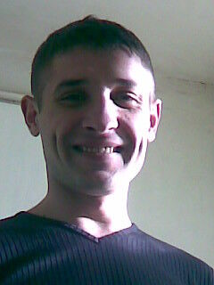  ,   Anton, 40 ,   