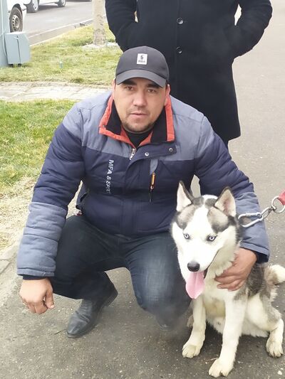  -,   Misha, 39 ,   ,   