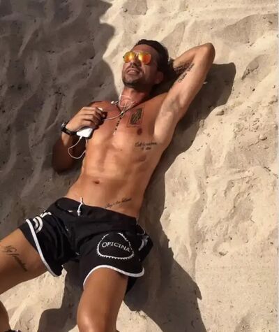  Anqing,   Alex, 37 ,   ,   