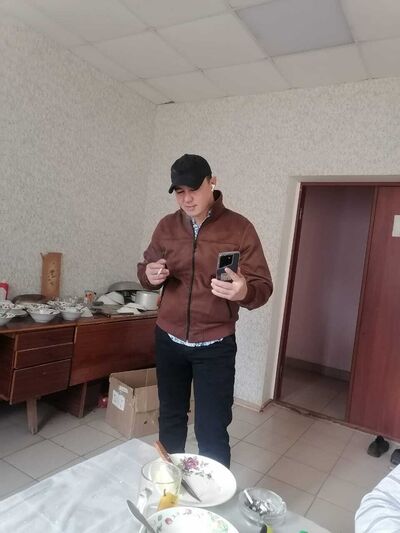  --,   Arslan, 33 ,   ,   