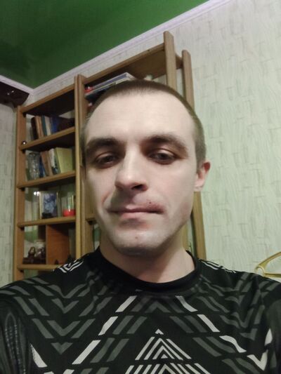  ,   Kirill, 40 ,   ,   