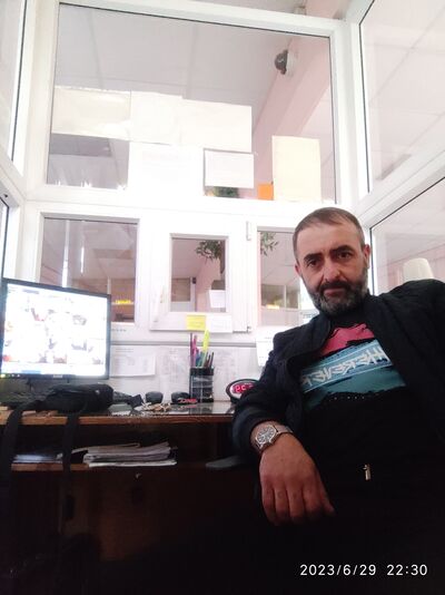  ,   Zakhar, 44 ,     , c 