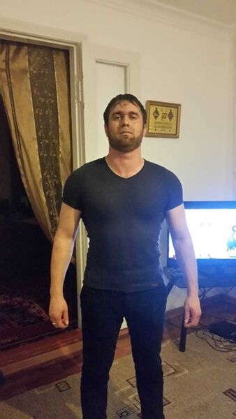  ,   Ali, 40 ,   ,   , c 