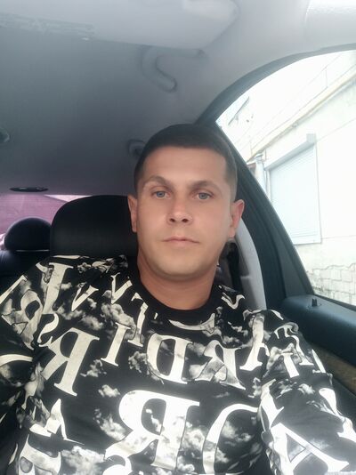  ,   Igor, 36 ,   ,   