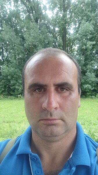  Frankfurt am Main,   , 37 ,   ,   