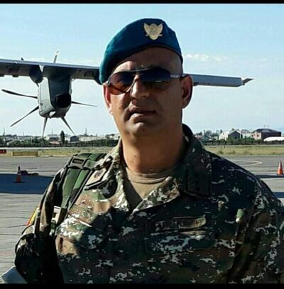  ,   Zevs, 48 ,     