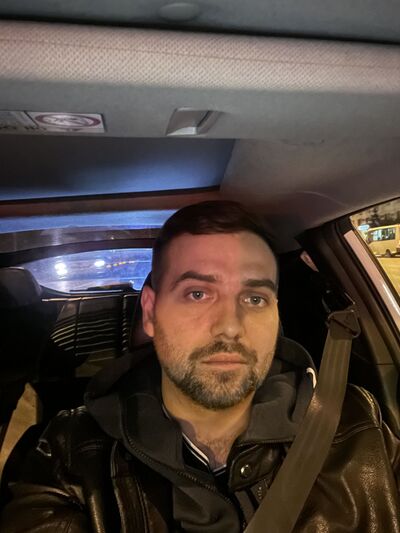 ,   Evgenii, 33 ,   ,   , c , 